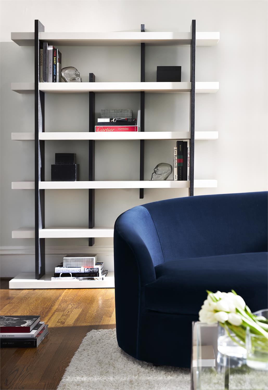 Silhouette Etagere