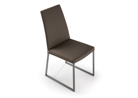 Curvo Chair