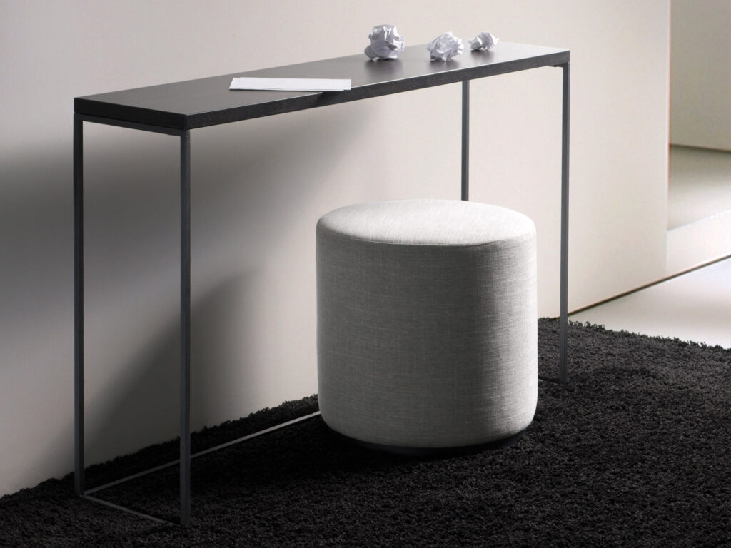Marshmallow ottoman