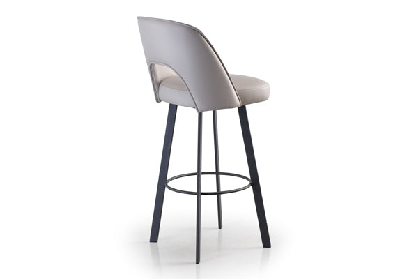 Mia Barstool