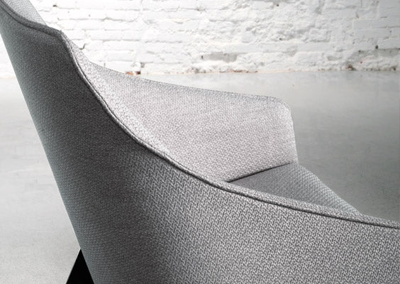 Sara Plus Lounge Chair