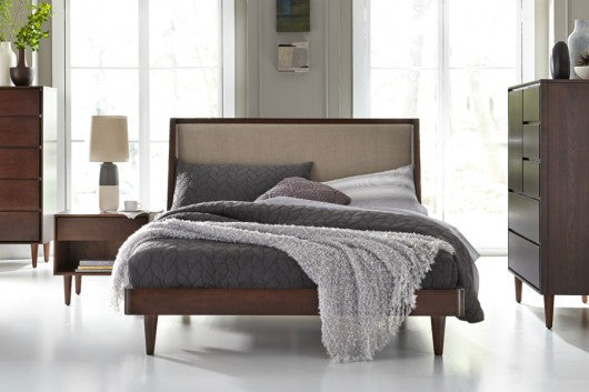 Jensen Shelter Bed With Euro Footboard