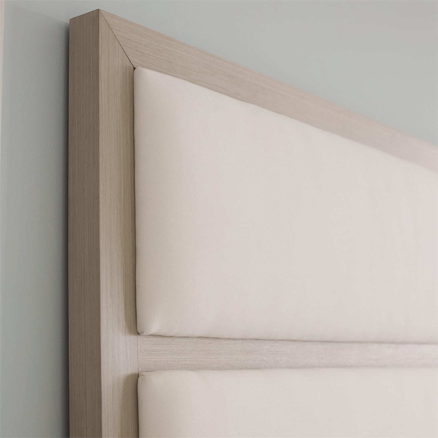 Axiom Panel Bed