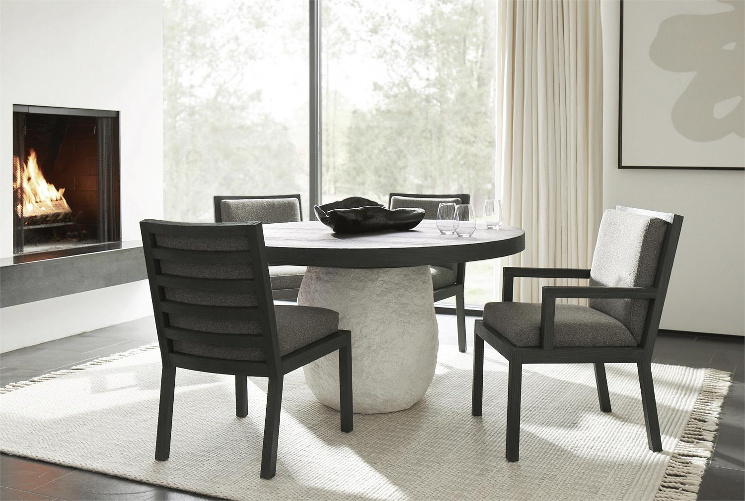 Trianon Dining Table