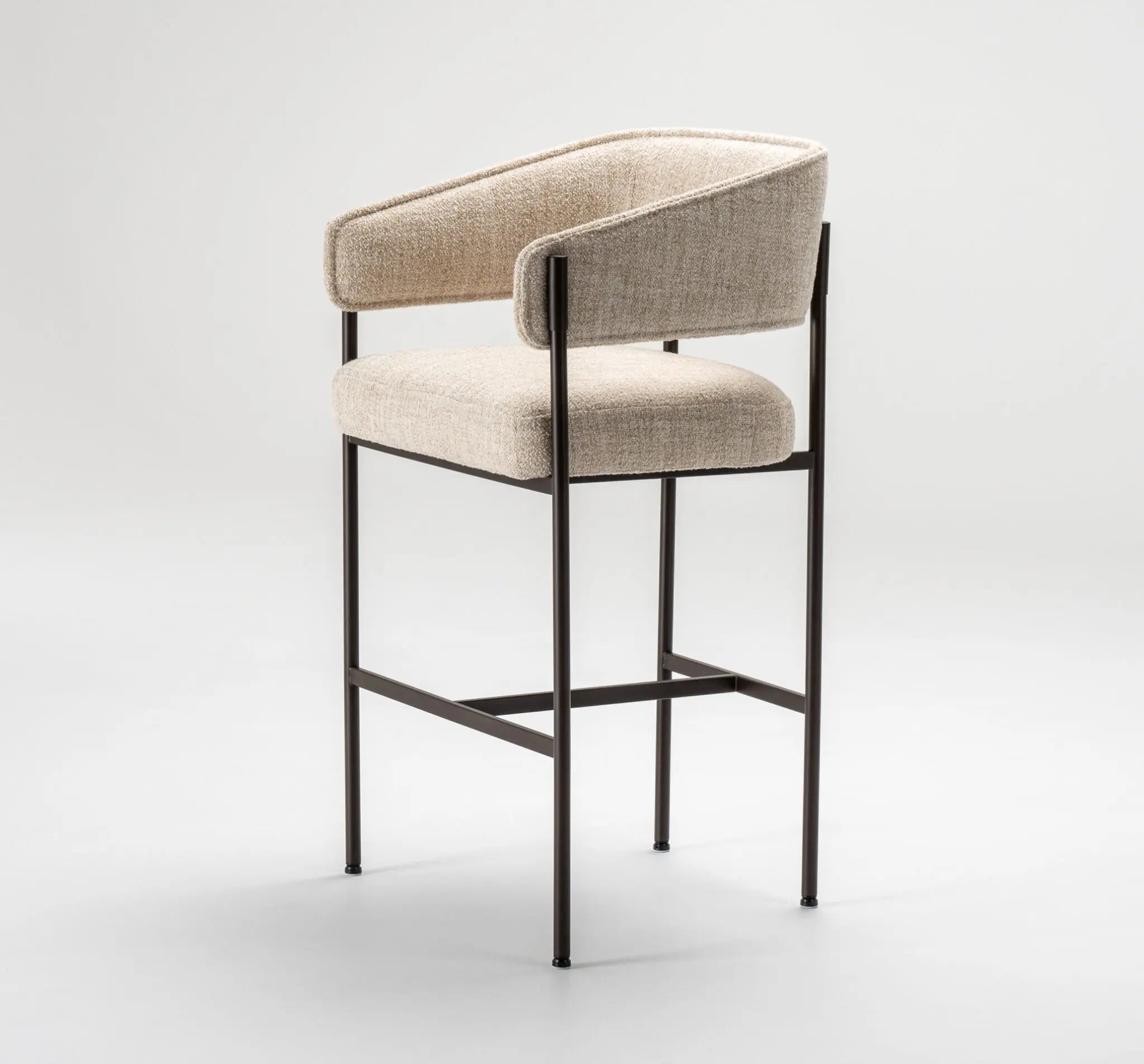 Alice Barstool